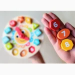 Jogo Relógio De Encaixe Solzinho Tooky Toy - Imagem 3