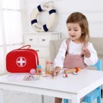 Maleta De Médico Com Acessórios Em Madeira Tooky Toy - Imagem 2