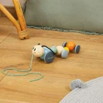 Centopeia Para Passear Em Madeira Com Rodinhas Janod - Imagem 2